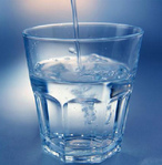 un verre de l'eau