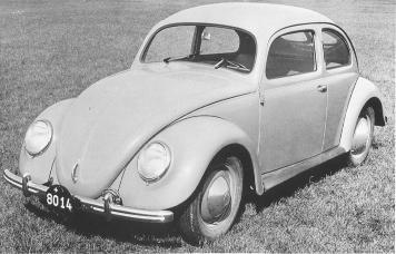 VW 1948, ein kleiner Porsche für
                "das Volk", nur 1000 kg schwer, 100 km/h
                schnell, und nur 1000 Reichsmark sollte er kosten.