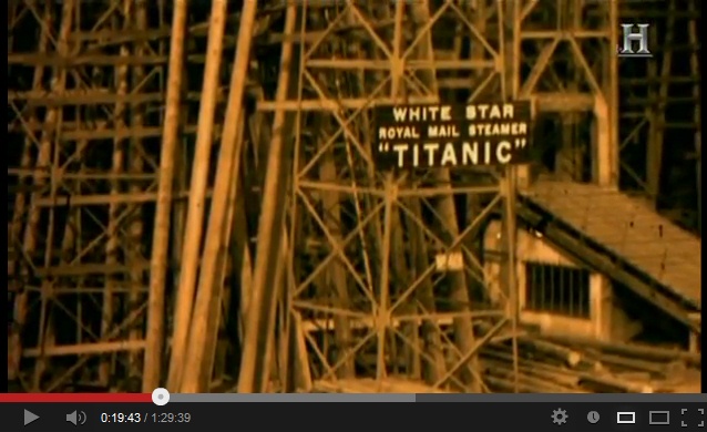 Das
                      Propagandaschild fr den Dampfer Titanic
                      "White Star Royal Mail Steamer Titanic"