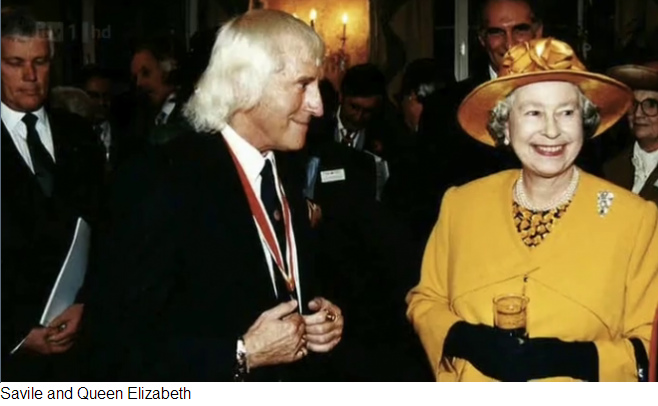 Der
                          kriminell-pädophile Täter Savile und die
                          Reptilien-Königin Elizabeth