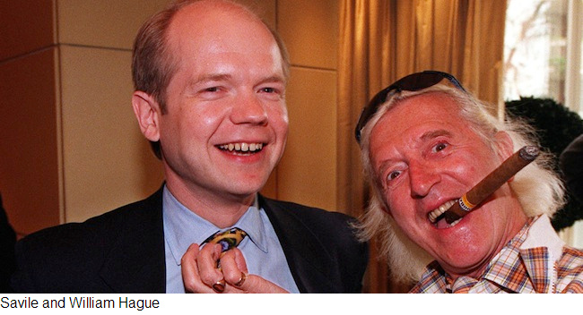 Der
                          kriminell-pädophile Täter Savile und William
                          Hague (später GB-Aussenminister der Tories)